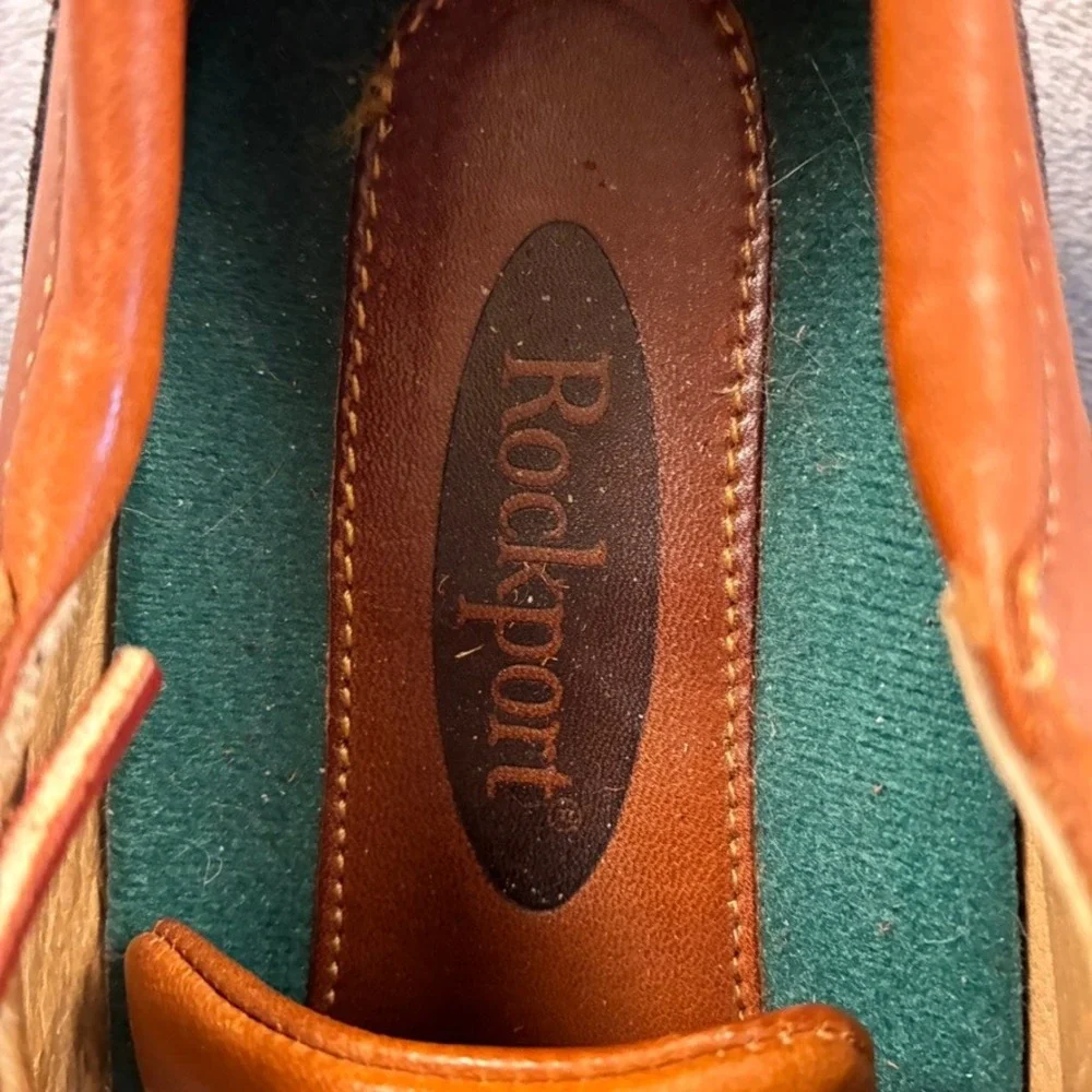 Rockport note including
